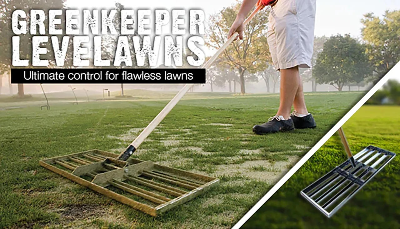 Greenkeeper and Landscaper Levelawn levelling rake for spreading topdressing sand