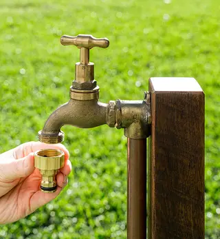 12mm ¾ Brass Tap Adaptor