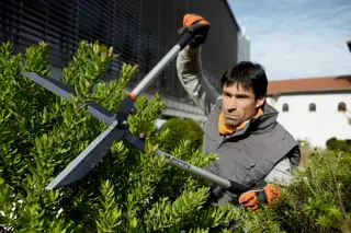 Bahco P51H-SL Extra Long Hedge Shears, Heavy Duty, Lightweight with Aluminium Handle